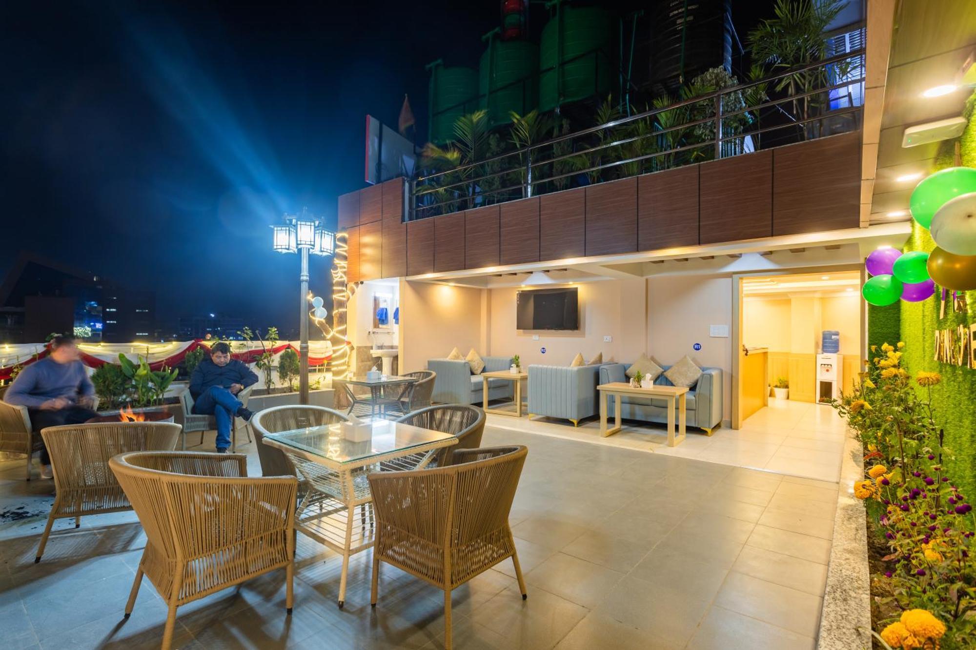 Airport Diana Hotel Kathmandu Exterior photo